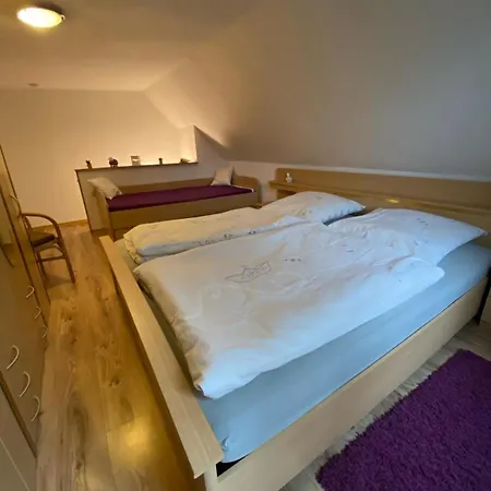 Bi Klatt Tu Hus Apartamento *